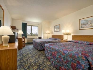 Days Inn By Wyndham Warsaw Room photo